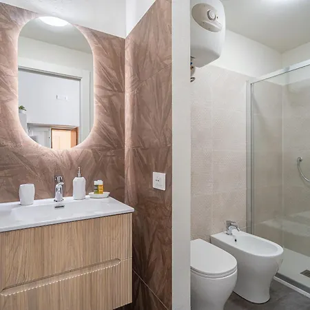 Historic Building Modern Touches - Ortigia Apartamento
