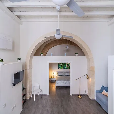 Apartamento Historic Building Modern Touches - Ortigia *